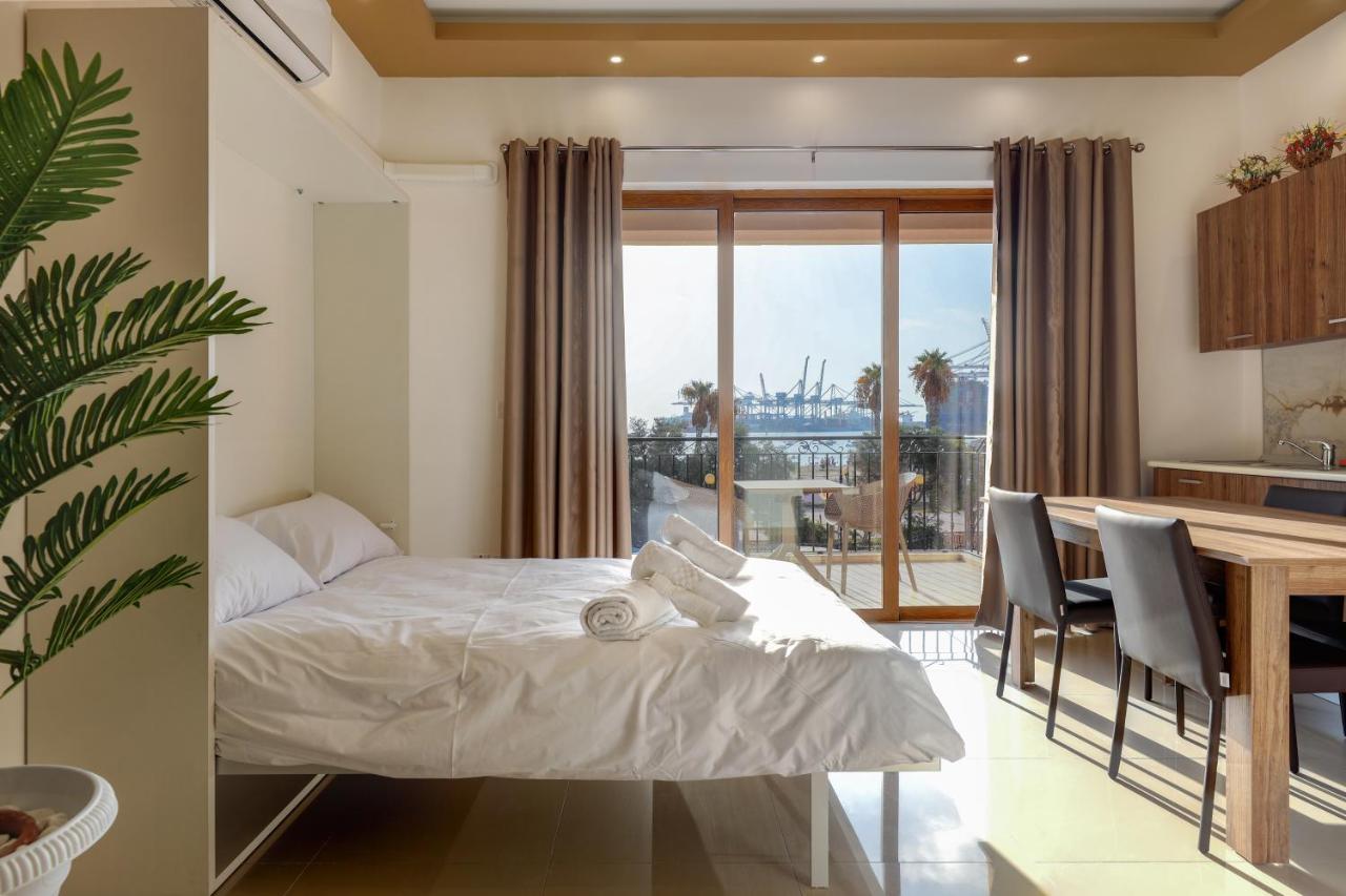 Gem Beachfront Apt With Amazing Bay And Sea Views Birżebbuġa Eksteriør bilde