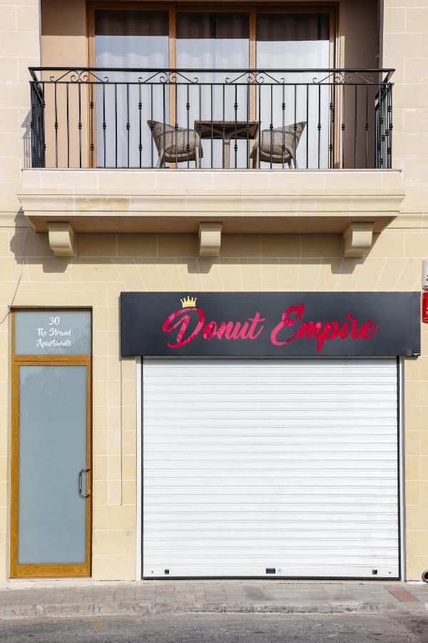 Gem Beachfront Apt With Amazing Bay And Sea Views Birżebbuġa Eksteriør bilde
