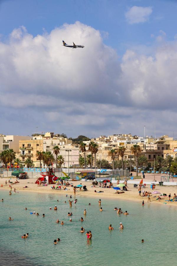 Gem Beachfront Apt With Amazing Bay And Sea Views Birżebbuġa Eksteriør bilde